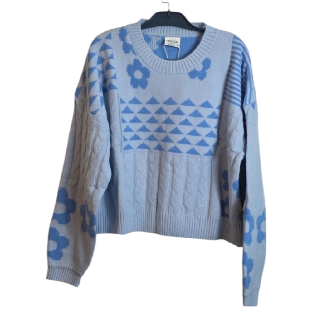 Newme Blue Crew Neck Sweater Size Large Floral Geometric Knit New - Picture 3 of 13